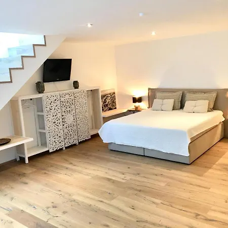 Zur Loipe Modern Maisonette Appartement St. Johann in Tirol