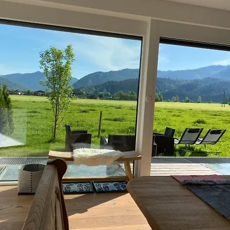 Zur Loipe Modern Maisonette Appartement St. Johann in Tirol